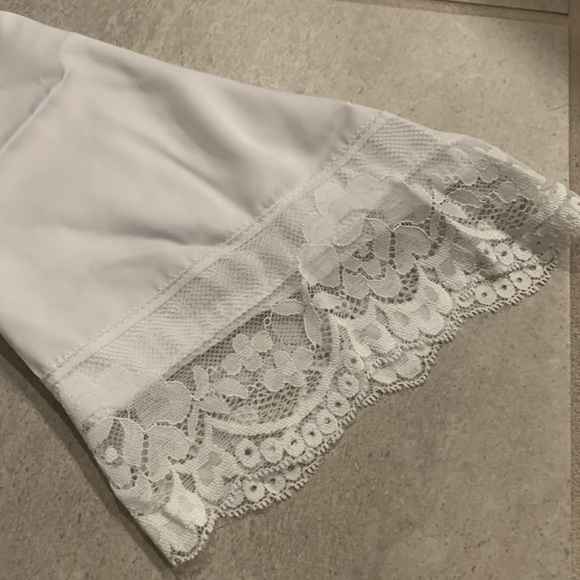 Bride Robe - Picture 3 of 3